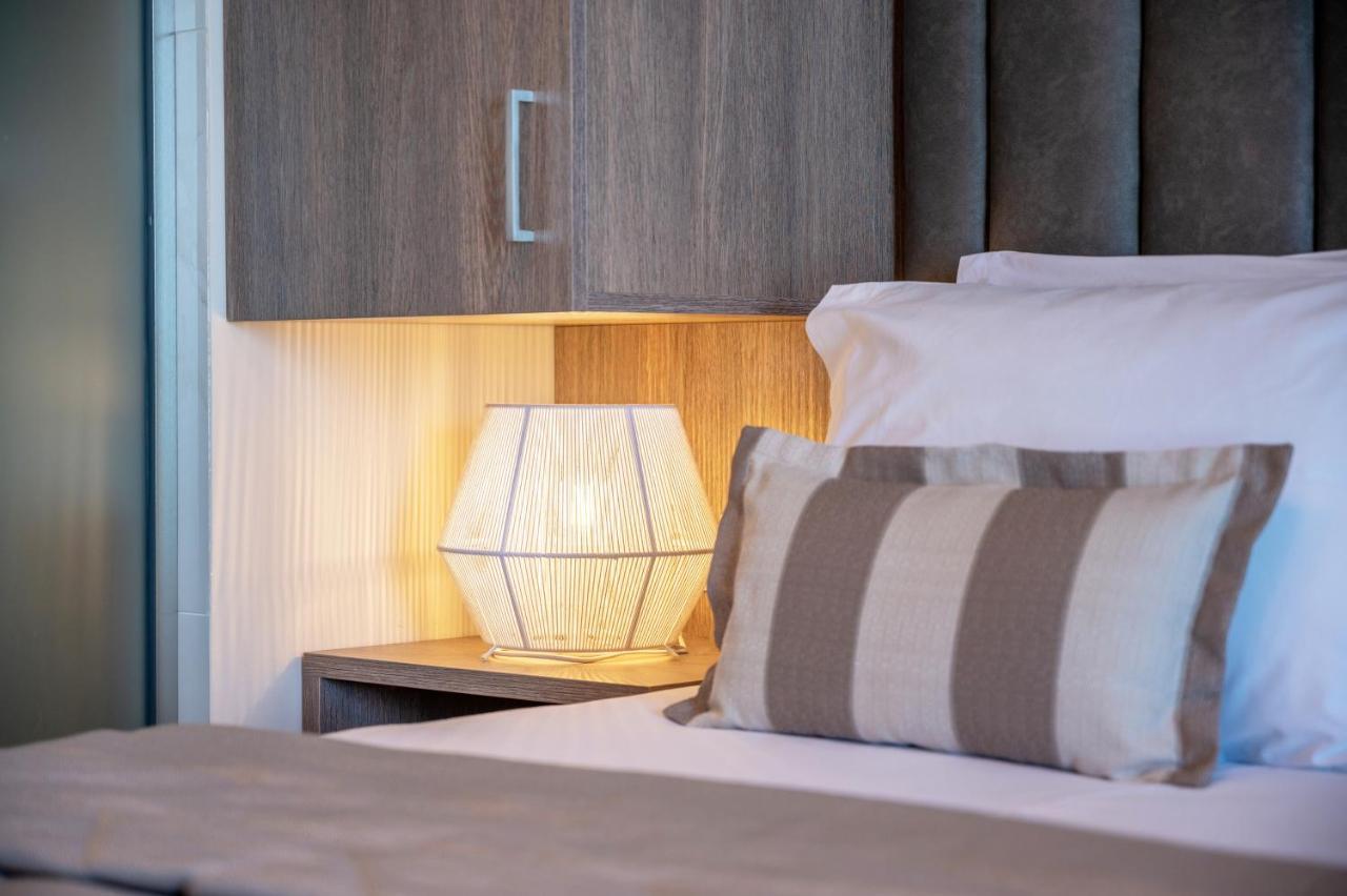 Privilege Luxury Living Sarti Buitenkant foto