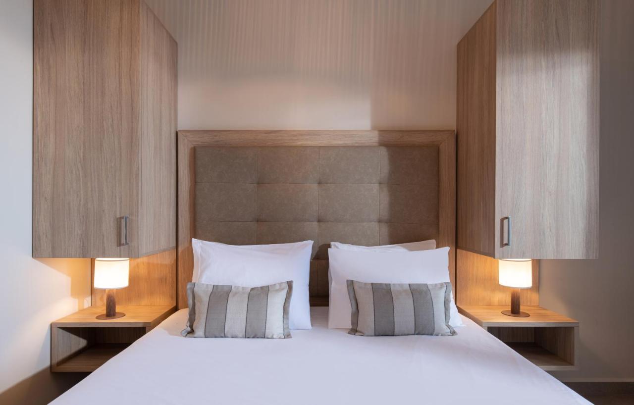 Privilege Luxury Living Sarti Buitenkant foto