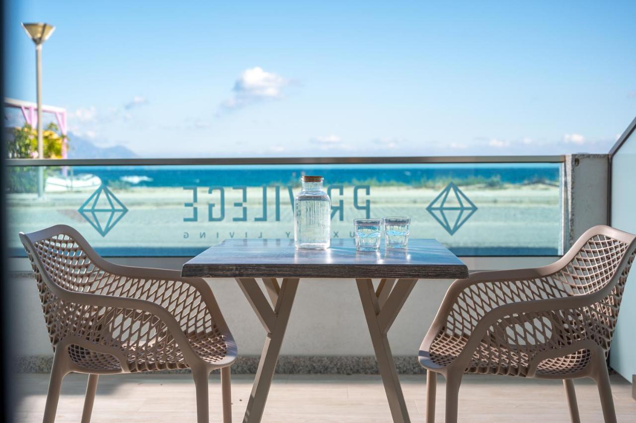 Privilege Luxury Living Sarti Buitenkant foto