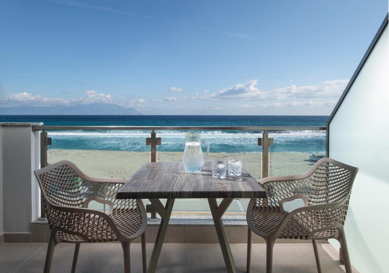 Privilege Luxury Living Sarti Buitenkant foto
