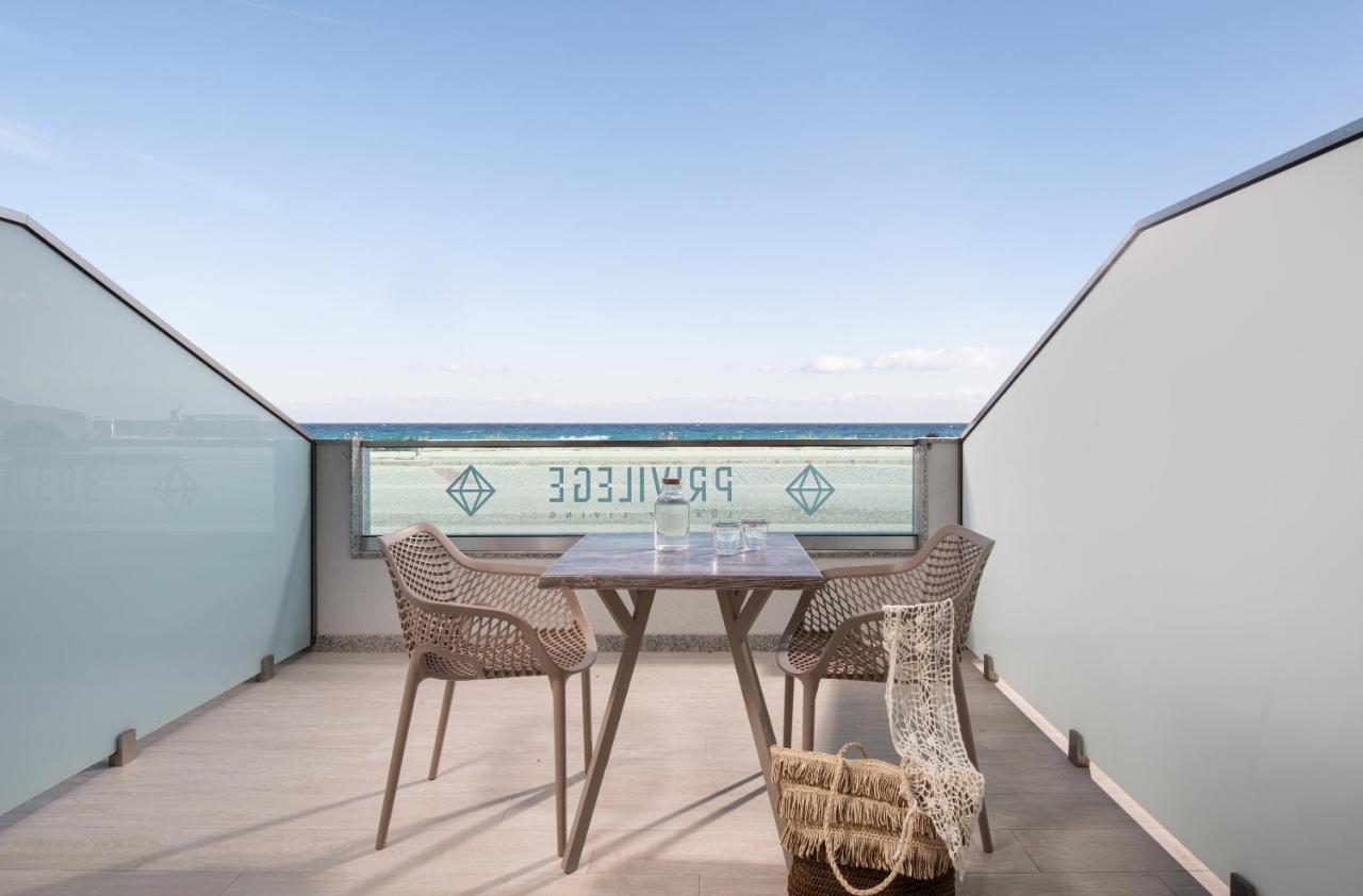 Privilege Luxury Living Sarti Buitenkant foto